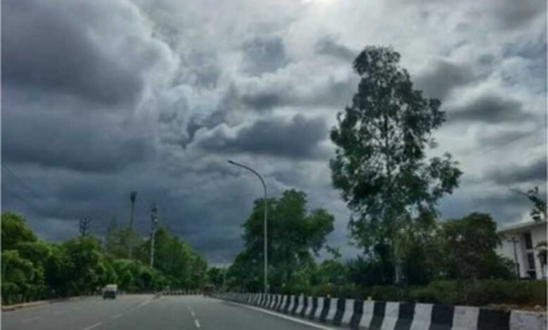 MP में नौतपा की विदाई, आंधी-बारिश से बदला मौसम; भोपाल समेत कई जिलों में बौछारें mp-में-नौतपा-की-विदाई,-आंधी-बारिश-से-बदला-मौसम;-भोपाल-समेत-कई-जिलों-में-बौछारें