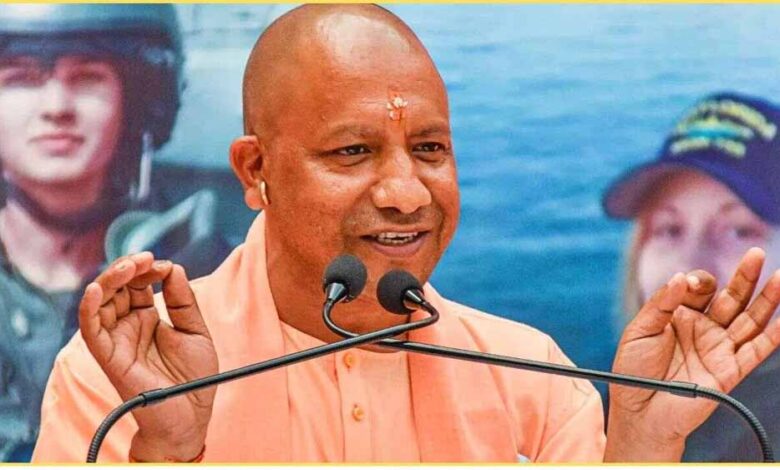 कोई टोटी चोरी कर रहा… सुनते ही मुस्कुराए CM योगी, किसे दिया राजनीतिक तंज? कोई-टोटी-चोरी-कर-रहा…-सुनते-ही-मुस्कुराए-cm-योगी,-किसे-दिया-राजनीतिक-तंज?