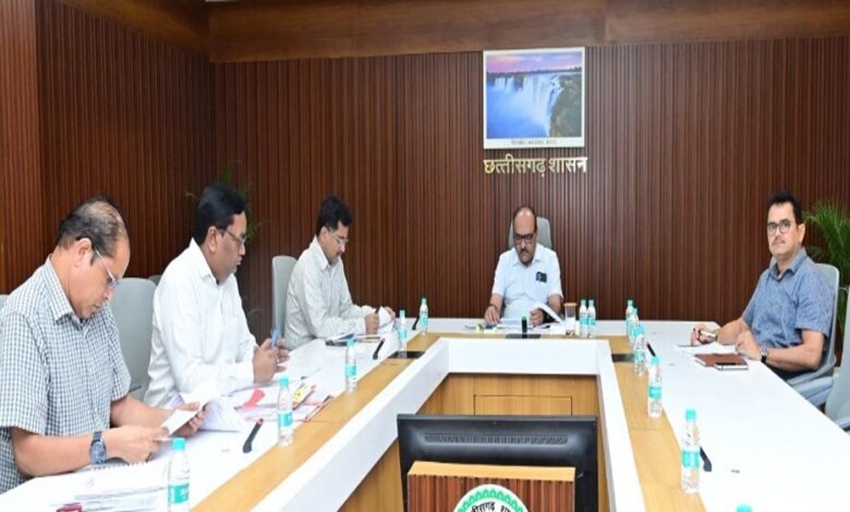 एनएमडीसी की परिक्षेत्र विकास निधि की बैठक सम्पन्न एनएमडीसी-की-परिक्षेत्र-विकास-निधि-की-बैठक-सम्पन्न