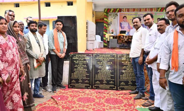 वायदे हो रहे पूरे, प्रदेश में है खुशहाली का माहौल- मंत्री टंक राम वर्मा वायदे-हो-रहे-पूरे,-प्रदेश-में-है-खुशहाली-का-माहौल-मंत्री-टंक-राम-वर्मा