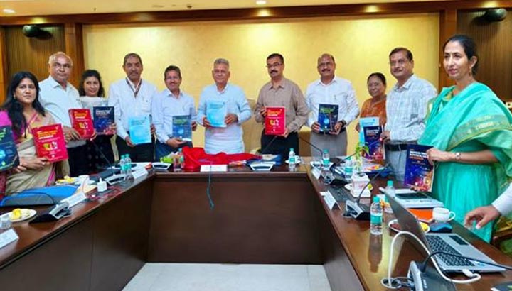 विद्यार्थियों को वैश्विक अवसरों के अनुरूप तैयार करने की दिशा में कार्य करें : मंत्री परमार विद्यार्थियों-को-वैश्विक-अवसरों-के-अनुरूप-तैयार-करने-की-दिशा-में-कार्य-करें-:-मंत्री-परमार