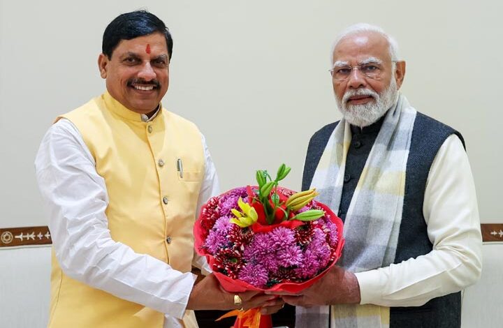 सेवा, सुशासन और संकल्प: PM मोदी के नेतृत्व में सांस्कृतिक चेतना के पुनर्जागरण की नई कहानी सेवा,-सुशासन-और-संकल्प:-pm-मोदी-के-नेतृत्व-में-सांस्कृतिक-चेतना-के-पुनर्जागरण-की-नई-कहानी