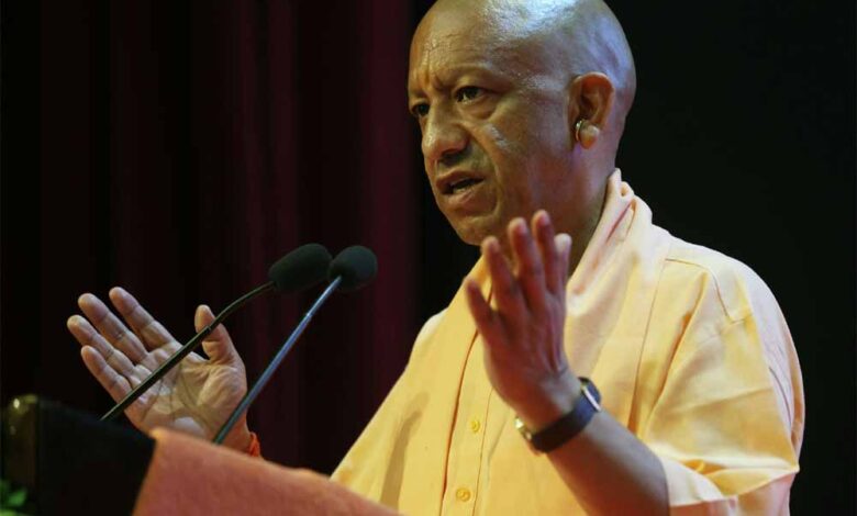 श्रद्धालुओं के स्वागत के लिए अयोध्या-लखनऊ मार्ग पर भव्य गेट कॉम्प्लेक्स तैयार श्रद्धालुओं-के-स्वागत-के-लिए-अयोध्या-लखनऊ-मार्ग-पर-भव्य-गेट-कॉम्प्लेक्स-तैयार