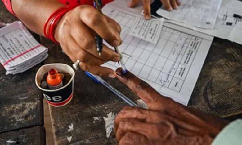 यूपी पंचायत चुनाव से पहले मतदाता सूची जारी, 29 लाख नए वोटर जुड़े यूपी-पंचायत-चुनाव-से-पहले-मतदाता-सूची-जारी,-29-लाख-नए-वोटर-जुड़े