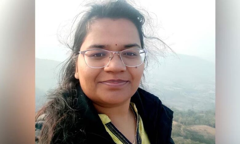 हैदराबाद में दिल दहला देने वाली घटना: 6 महीने की बच्ची को गोद में लेकर छठी मंजिल से कूदी महिला इंजीनियर हैदराबाद-में-दिल-दहला-देने-वाली-घटना:-6-महीने-की-बच्ची-को-गोद-में-लेकर-छठी-मंजिल-से-कूदी-महिला-इंजीनियर