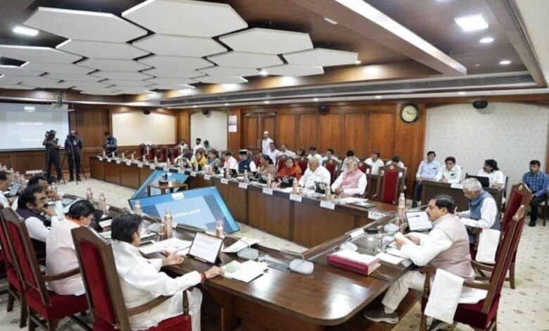 सरकारी कर्मचारियों को राहत, तबादलों की समयसीमा आज रात 12 बजे तक बढ़ाई गई सरकारी-कर्मचारियों-को-राहत,-तबादलों-की-समयसीमा-आज-रात-12-बजे-तक-बढ़ाई-गई