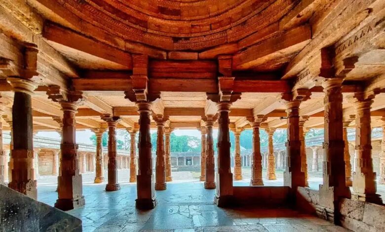 भोजशाला फैसले के एक माह बाद भी SOP पर संशय, अधिकारी दे रहे सुप्रीम कोर्ट याचिका का हवाला भोजशाला-फैसले-के-एक-माह-बाद-भी-sop-पर-संशय,-अधिकारी-दे-रहे-सुप्रीम-कोर्ट-याचिका-का-हवाला