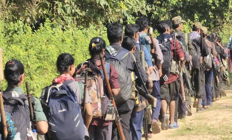 आत्मसमर्पित नक्सलियों की सफल जटिल माइक्रोसर्जरी, संगठन के दबाव में करवाई थी नसबंदी आत्मसमर्पित-नक्सलियों-की-सफल-जटिल-माइक्रोसर्जरी,-संगठन-के-दबाव-में-करवाई-थी-नसबंदी