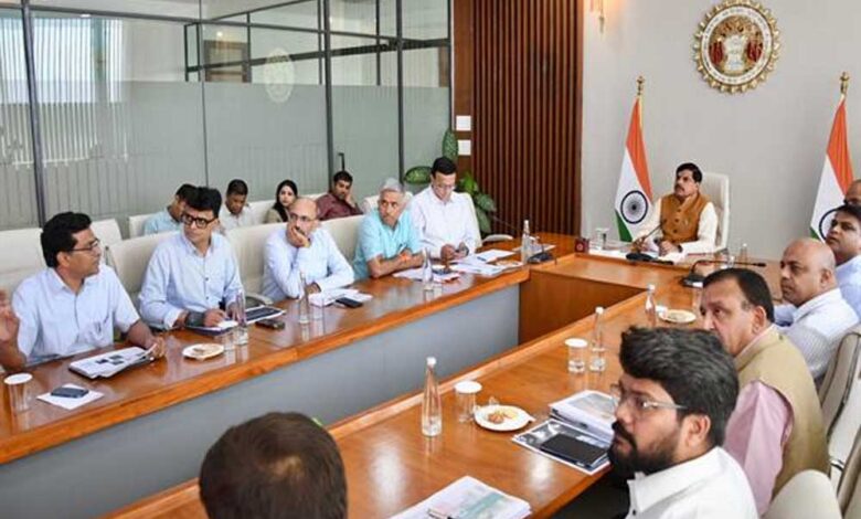 विज्ञान-प्रौद्योगिकी क्षेत्र में निवेश परियोजनाओं पर हो तेज अमल : मुख्यमंत्री डॉ. यादव विज्ञान-प्रौद्योगिकी-क्षेत्र-में-निवेश-परियोजनाओं-पर-हो-तेज-अमल-:-मुख्यमंत्री-डॉ.-यादव