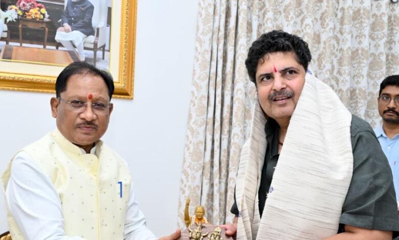 किसान हितैषी नीतियों ने दिलाई छत्तीसगढ़ को नई पहचान: छत्तीसगढ़ के कृषि विकास मॉडल का अध्ययन करने पहुंचा महाराष्ट्र का विधायक दल किसान-हितैषी-नीतियों-ने-दिलाई-छत्तीसगढ़-को-नई-पहचान:-छत्तीसगढ़-के-कृषि-विकास-मॉडल-का-अध्ययन-करने-पहुंचा-महाराष्ट्र-का-विधायक-दल