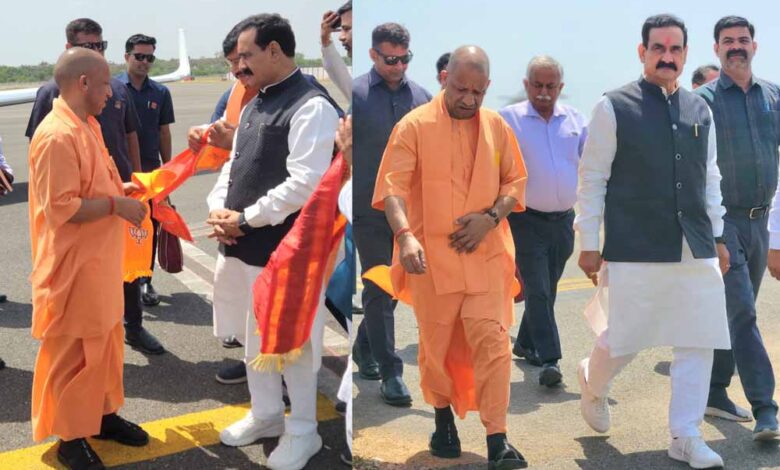 सीएम योगी ने किया मां बगुलामुखी का दर्शन-पूजन, मुख्यमंत्री ने तुवन मंदिर में भी माथा टेका सीएम-योगी-ने-किया-मां-बगुलामुखी-का-दर्शन-पूजन,-मुख्यमंत्री-ने-तुवन-मंदिर-में-भी-माथा-टेका