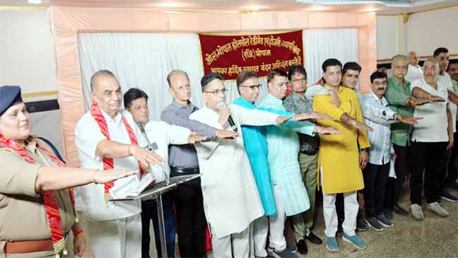 ओल्ड भोपाल होलसेल रेडिमेड एवं होजरी व्यापारी संघ को मिला नया नेतृत्व ओल्ड-भोपाल-होलसेल-रेडिमेड-एवं-होजरी-व्यापारी-संघ-को-मिला-नया-नेतृत्व