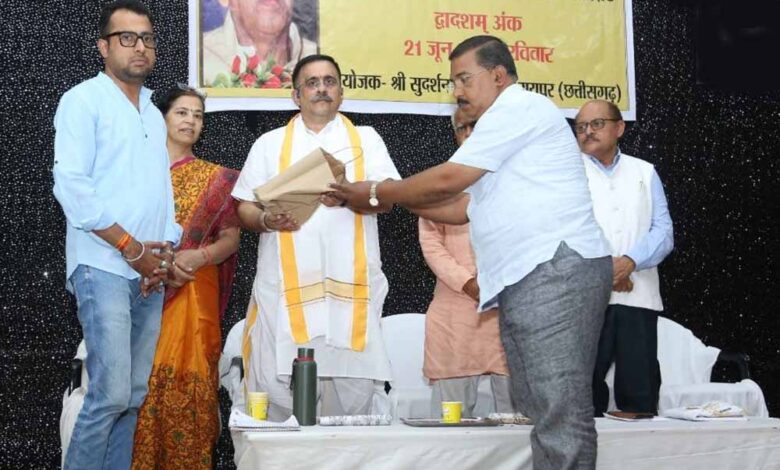 RSS विचारक मुकुल कानिटकर का बड़ा बयान, बोले- ‘भ्रष्ट लोगों की समाज में नहीं हो प्रतिष्ठा’ rss-विचारक-मुकुल-कानिटकर-का-बड़ा-बयान,-बोले-‘भ्रष्ट-लोगों-की-समाज-में-नहीं-हो-प्रतिष्ठा’