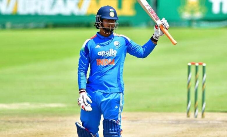 क्लाइव लॉयड ने की वैभव सूर्यवंशी की तारीफ, कहा- खेलने का अंदाज नहीं बदलना चाहिए क्लाइव-लॉयड-ने-की-वैभव-सूर्यवंशी-की-तारीफ,-कहा-खेलने-का-अंदाज-नहीं-बदलना-चाहिए
